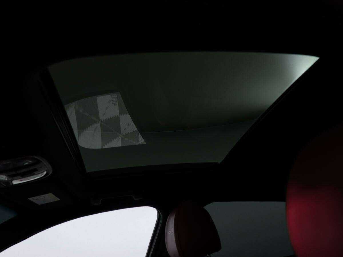 Б/У Киа Стингер 2018 года. Фото: #21