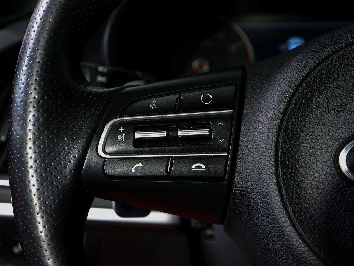 Б/У Киа Стингер 2018 года. Фото: #27