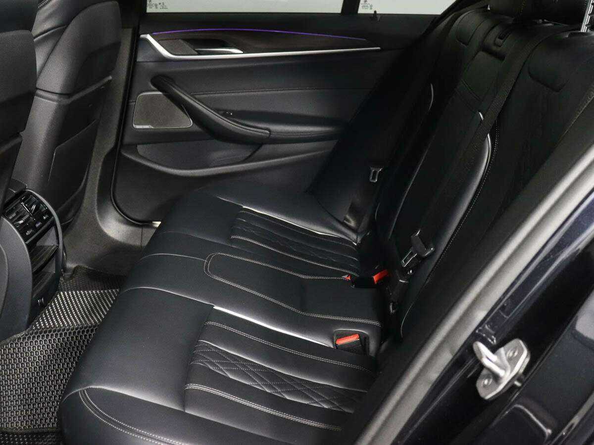 Б/У БМВ 5 серии 2018 года. Фото: #7