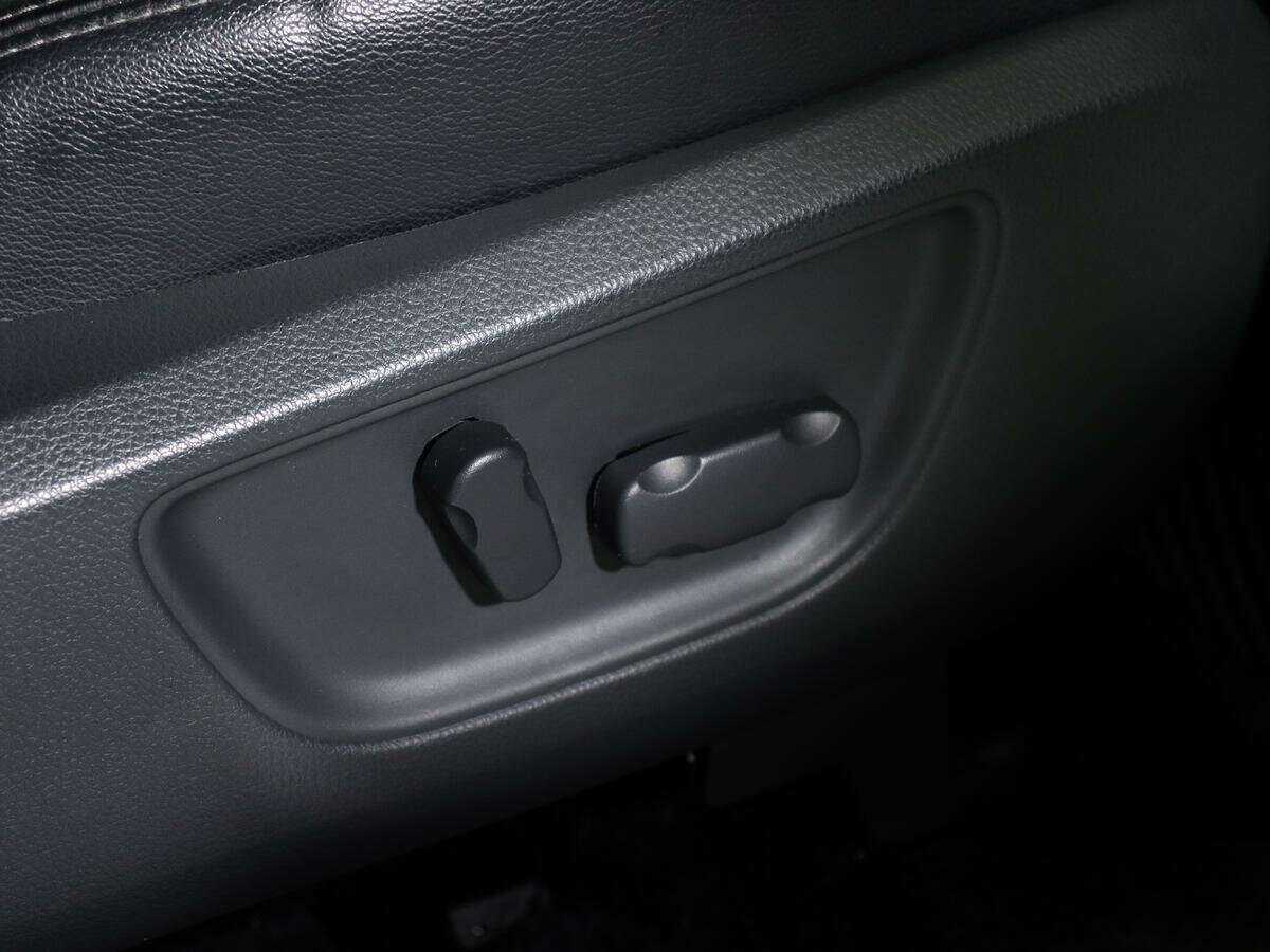 Б/У Митсубиши Паджеро Спорт 2018 года. Фото: #14