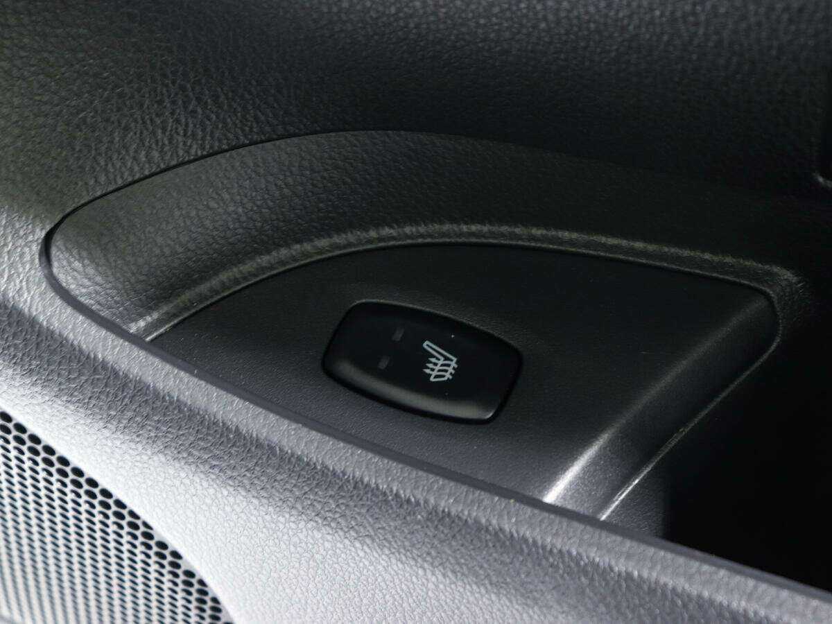 Б/У Митсубиши Паджеро Спорт 2018 года. Фото: #15