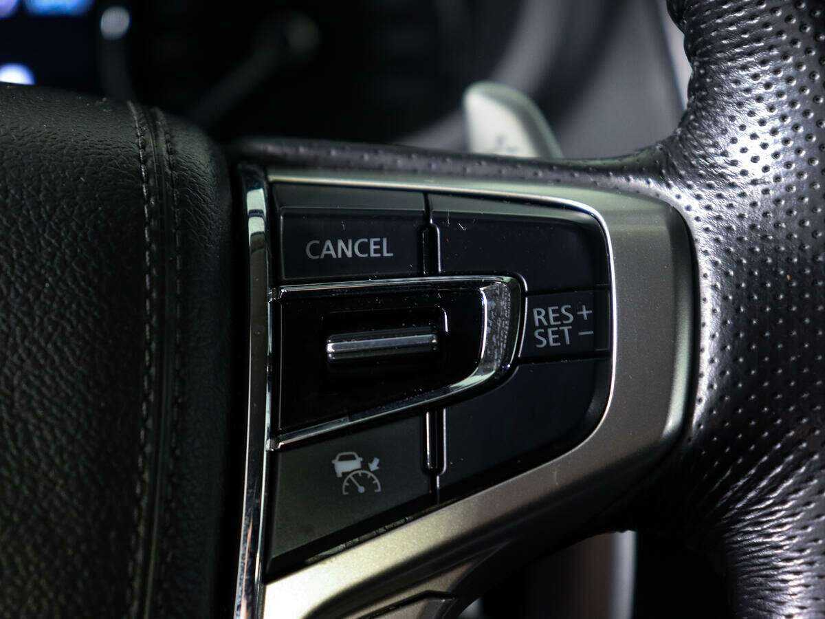 Б/У Митсубиши Паджеро Спорт 2018 года. Фото: #23