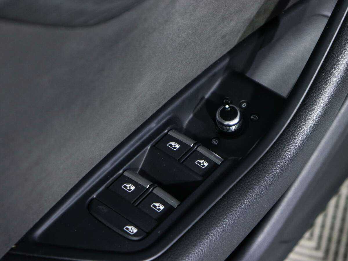 Б/У Ауди А5 2017 года. Фото: #16