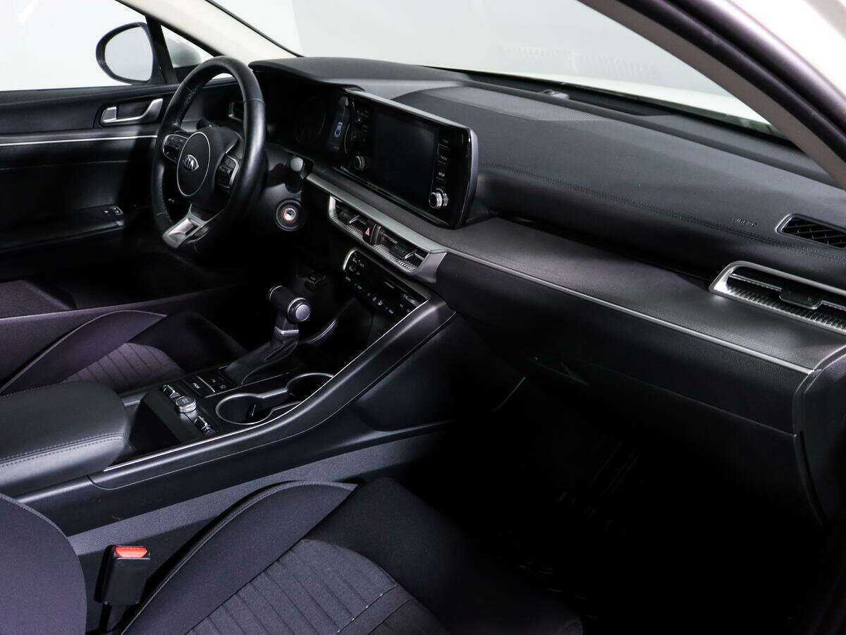 Б/У Киа К5 2020 года. Фото: #6