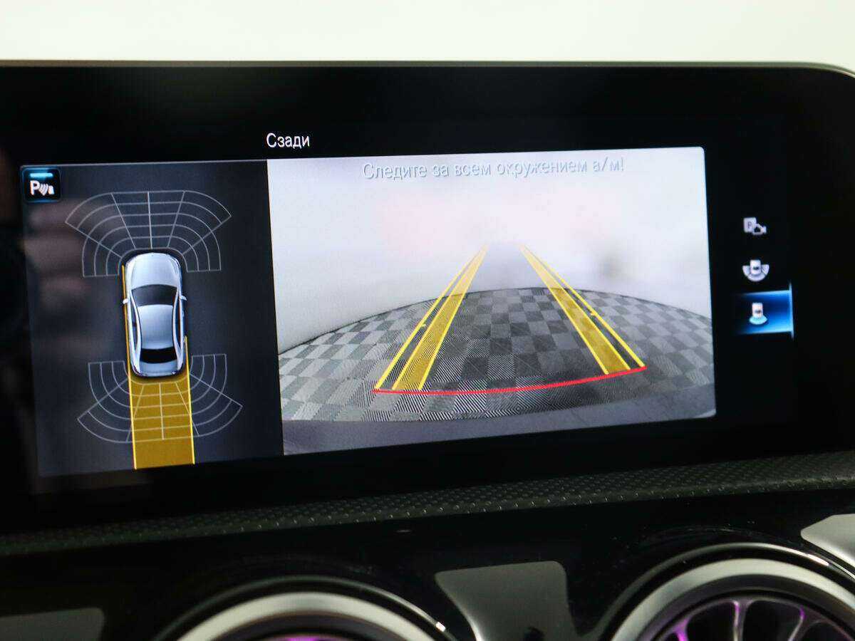 Б/У Мерседес-Бенц А-Класс 2019 года. Фото: #15