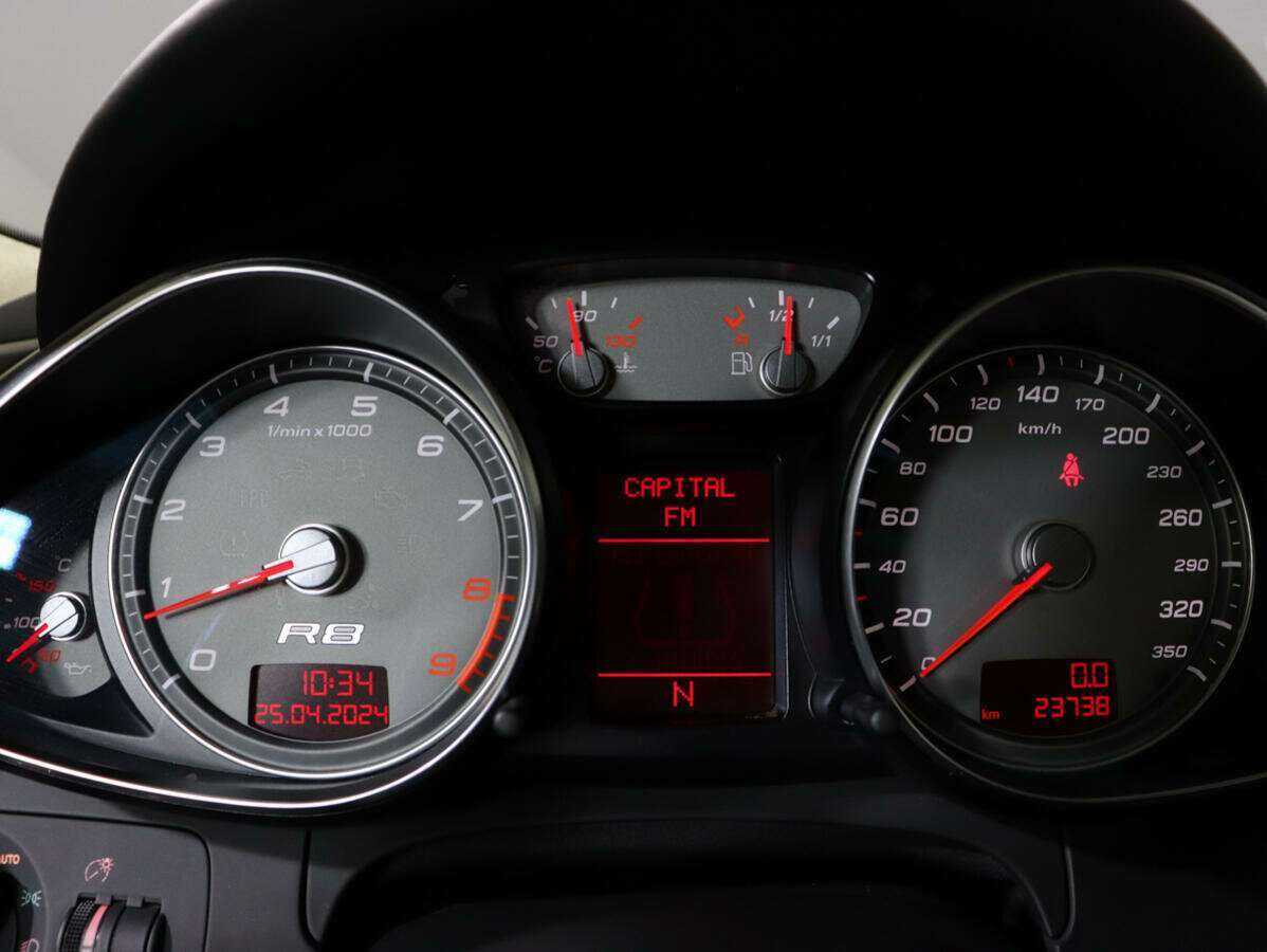 Б/У Ауди Р8 2008 года. Фото: #10