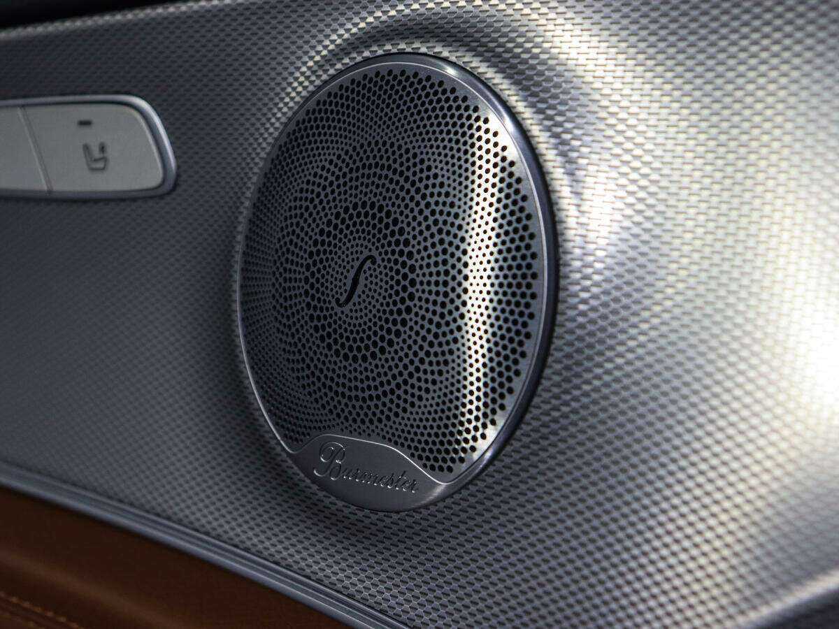 Б/У Мерседес-Бенц Е-Класс 2019 года. Фото: #20