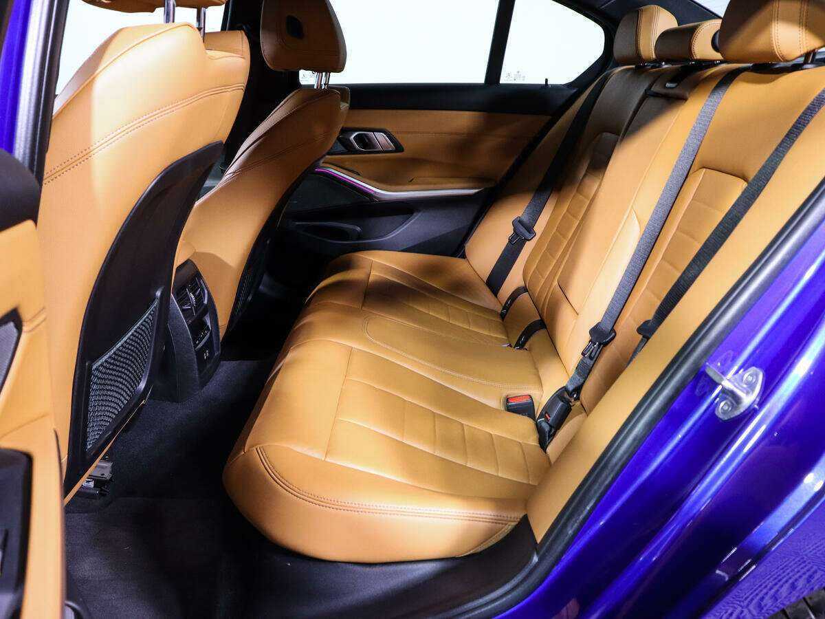 Б/У БМВ 3 серии 2020 года. Фото: #7