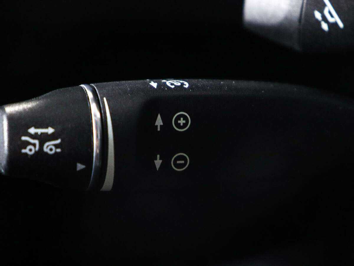 Б/У Тесла Модел С 2021 года. Фото: #26