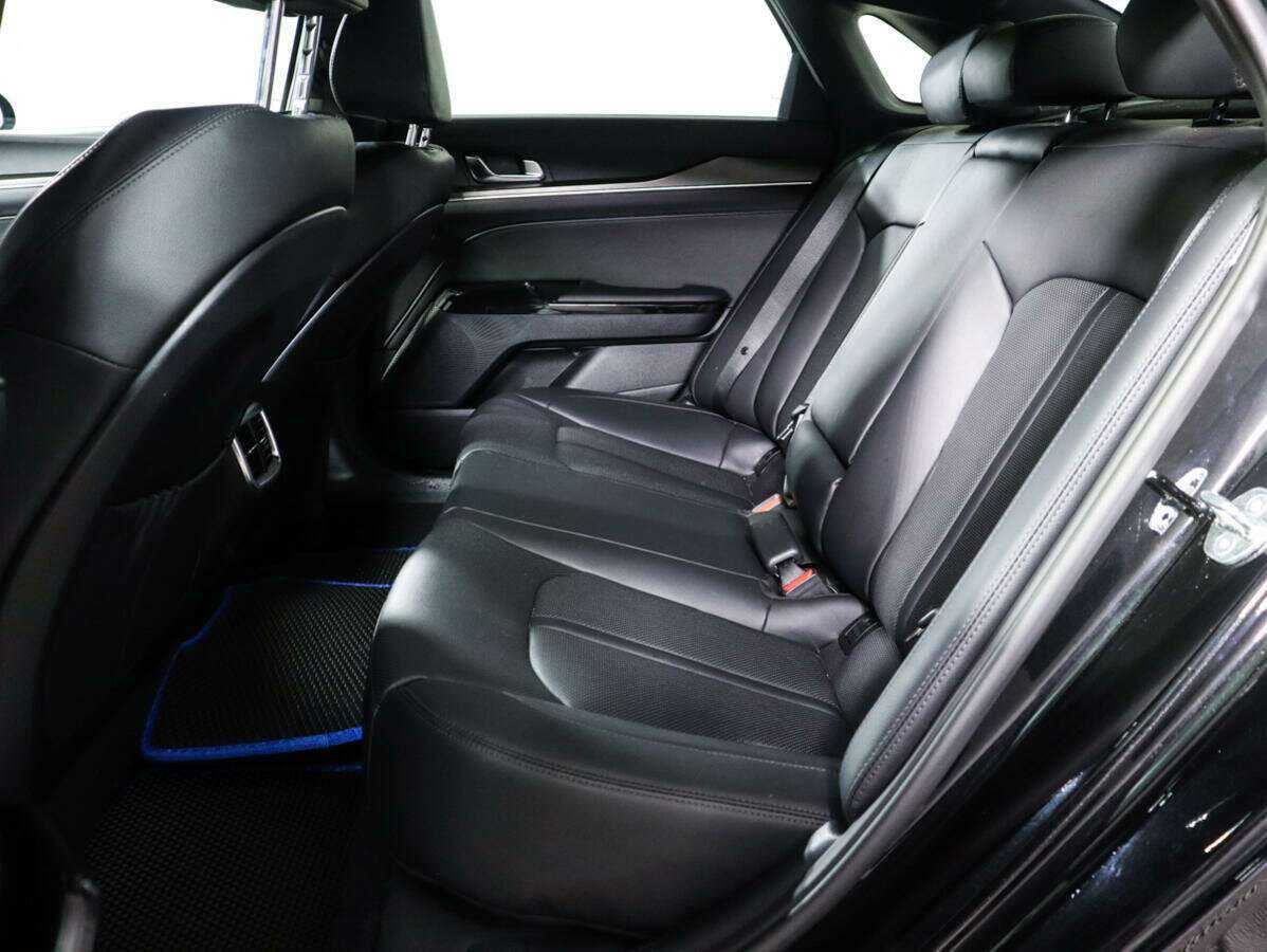 Б/У Киа К5 2023 года. Фото: #9