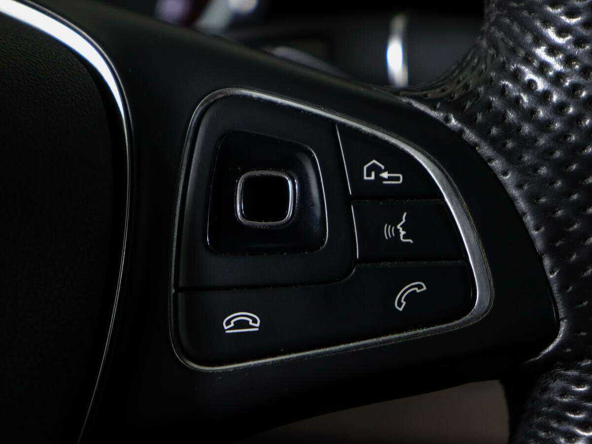 Б/У Мерседес-Бенц Е-Класс 2016 года. Фото: #18