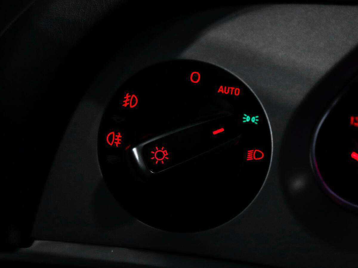 Б/У Ауди А6 2011 года. Фото: #16