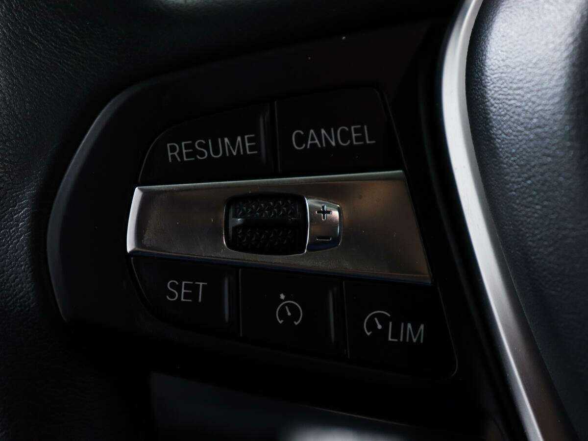 Б/У БМВ 3 серии 2019 года. Фото: #18