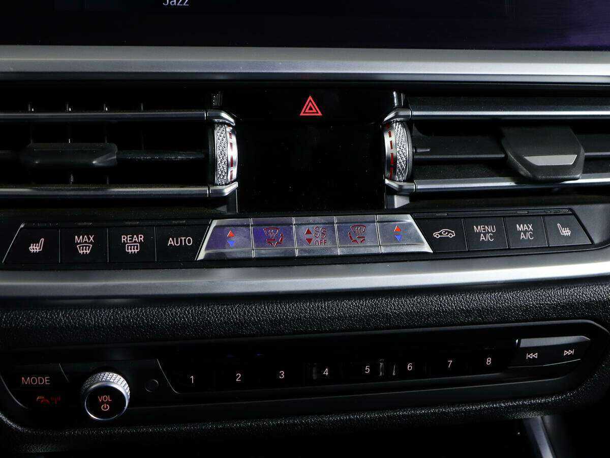 Б/У БМВ 3 серии 2019 года. Фото: #21