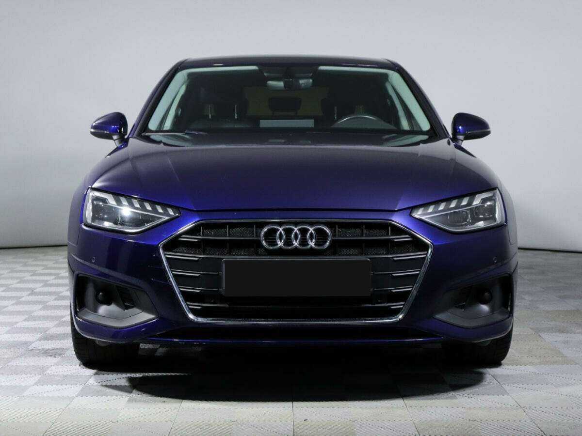 Б/У Ауди А4 2021 года. Фото: #1