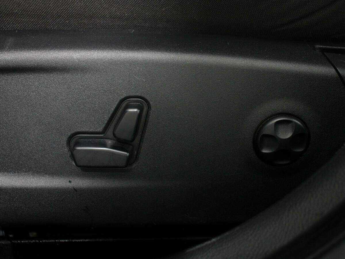 Б/У Додж Чарджер 2020 года. Фото: #14