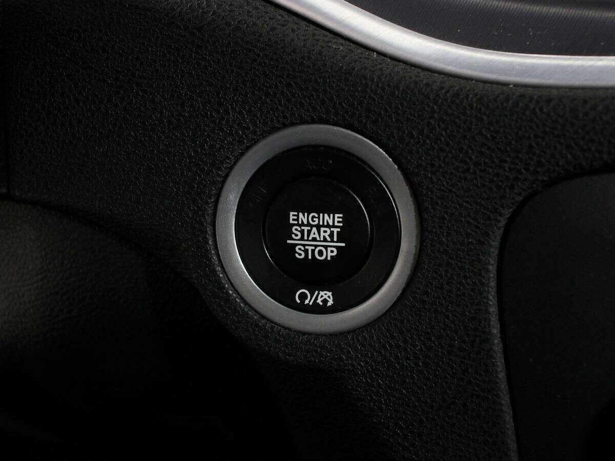 Б/У Додж Чарджер 2020 года. Фото: #20