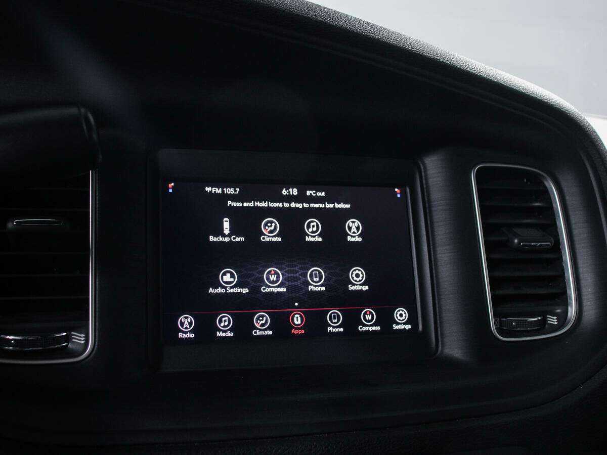 Б/У Додж Чарджер 2019 года. Фото: #13