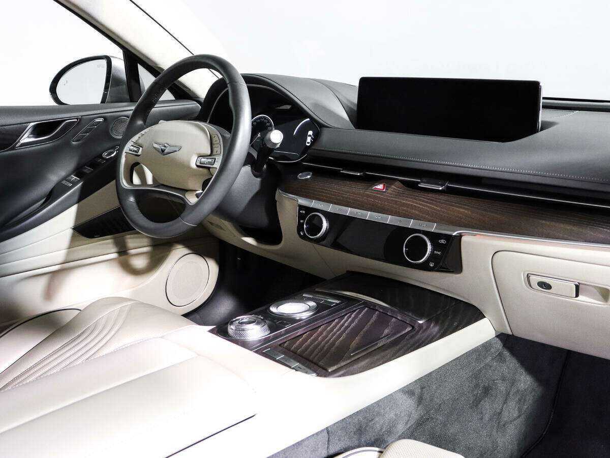 Б/У Генезис Г80 2021 года. Фото: #8