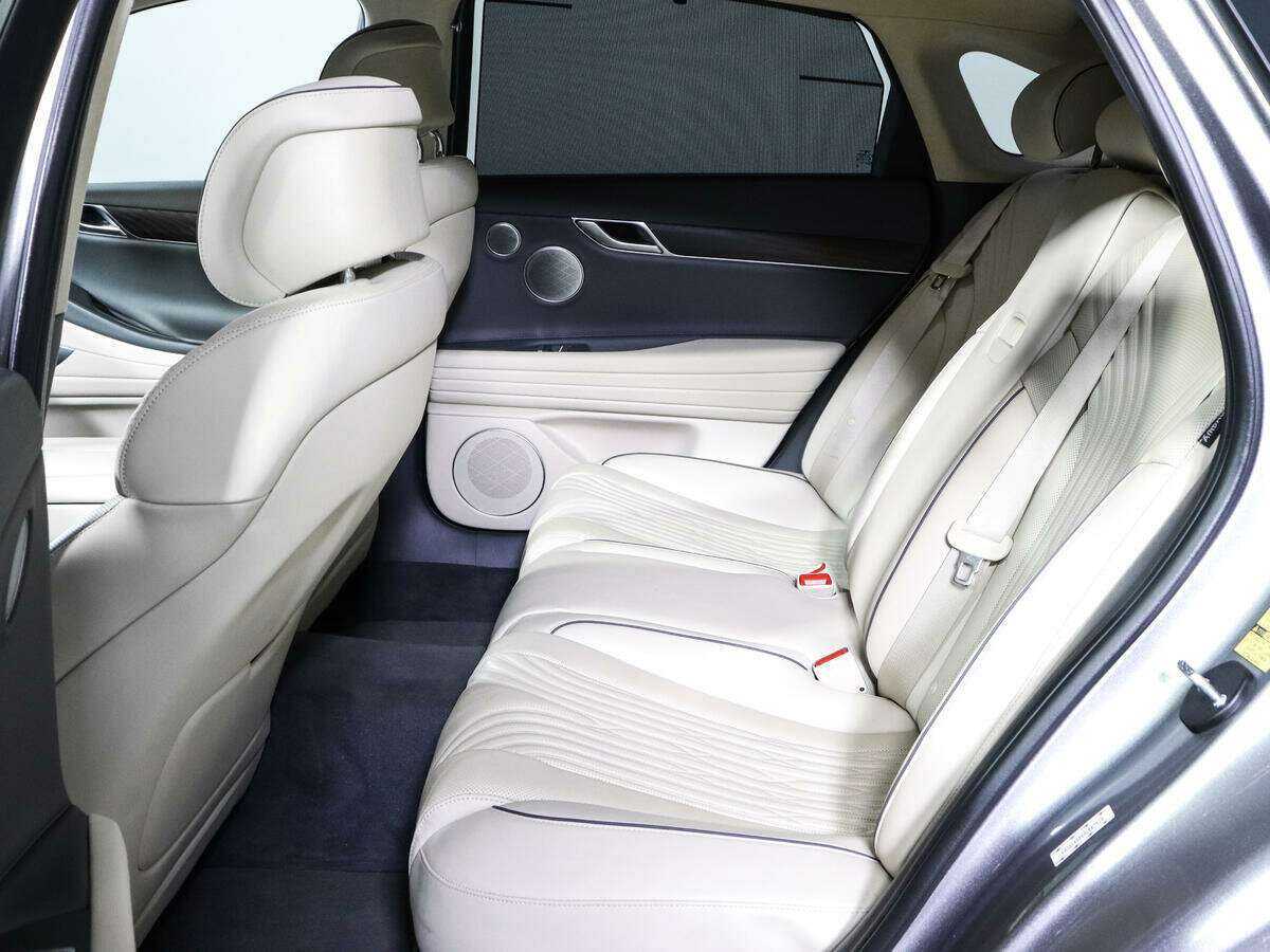 Б/У Генезис Г80 2021 года. Фото: #9