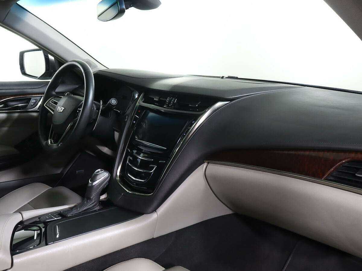 Б/У Кадиллак КТС 2016 года. Фото: #7