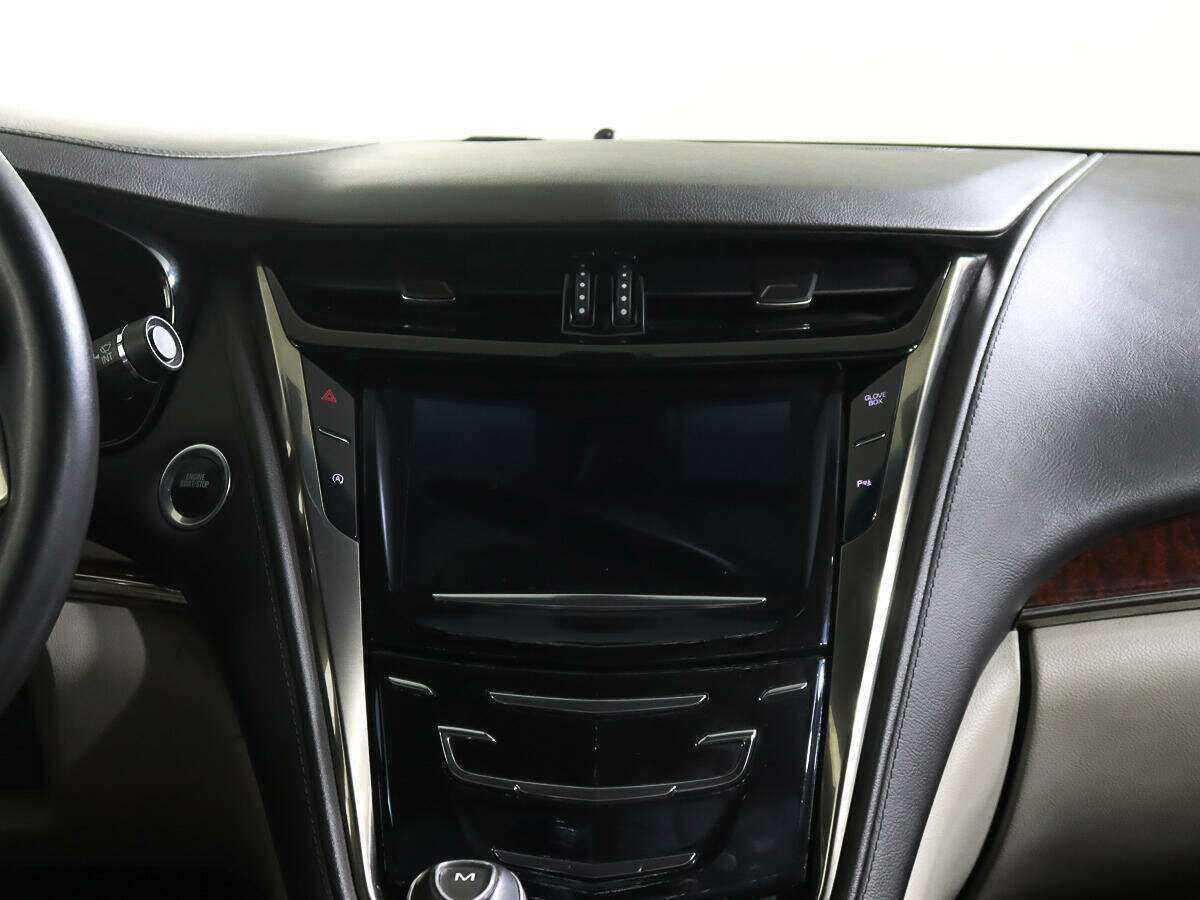 Б/У Кадиллак КТС 2016 года. Фото: #11