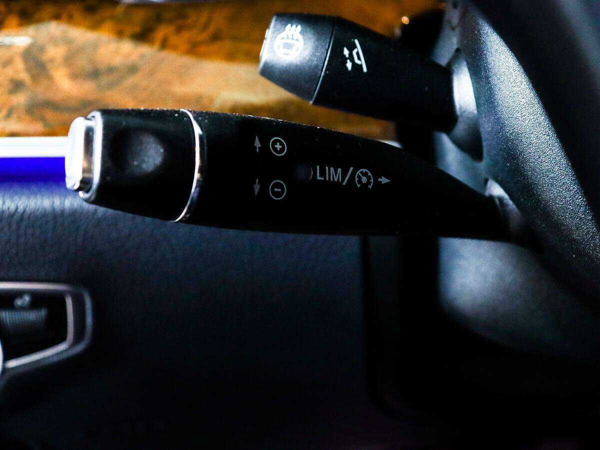 Б/У Мерседес-Бенц Е-Класс 2016 года. Фото: #13