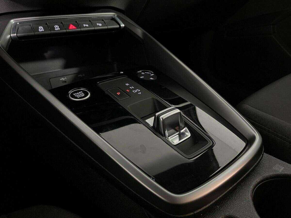 Б/У Ауди А3 2022 года. Фото: #12