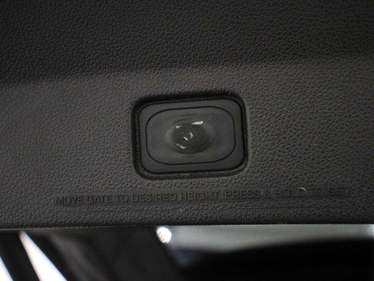 Б/У Форд Експлорер 2013 года. Фото: #11