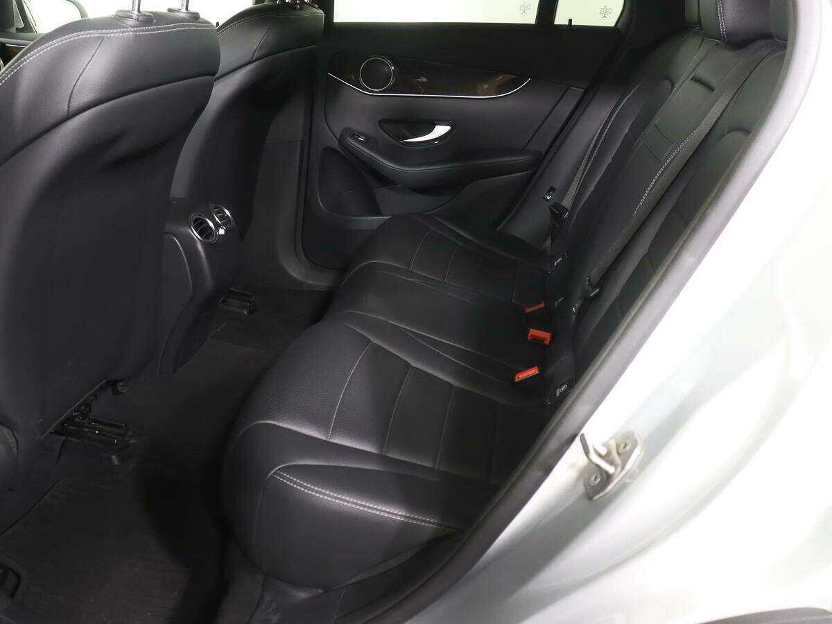 Б/У Мерседес-Бенц ГЛЦ 2016 года. Фото: #8