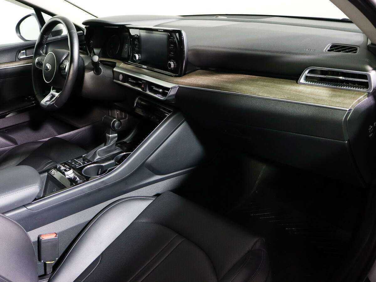 Б/У Киа К5 2021 года. Фото: #7