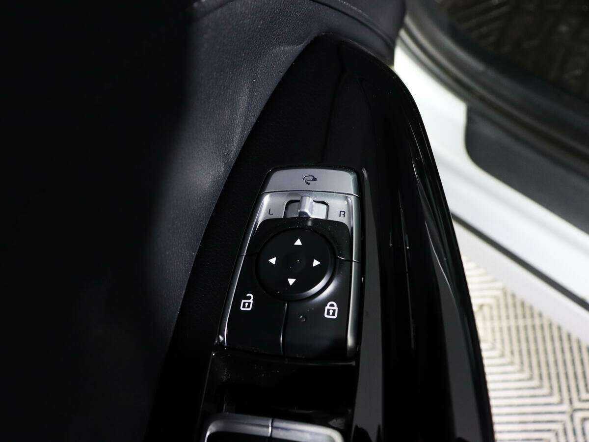 Б/У Киа К5 2021 года. Фото: #16