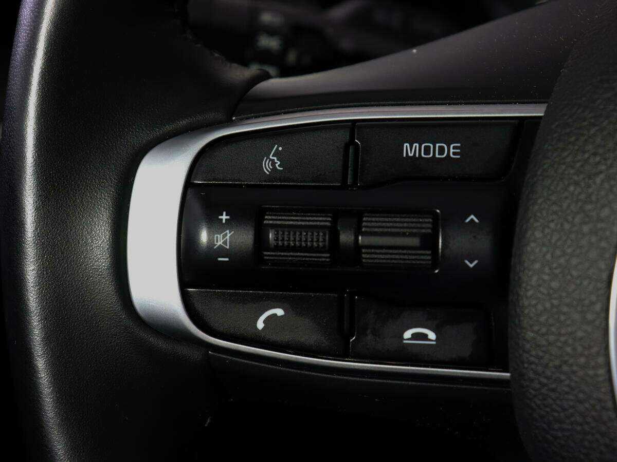 Б/У Киа К5 2021 года. Фото: #17