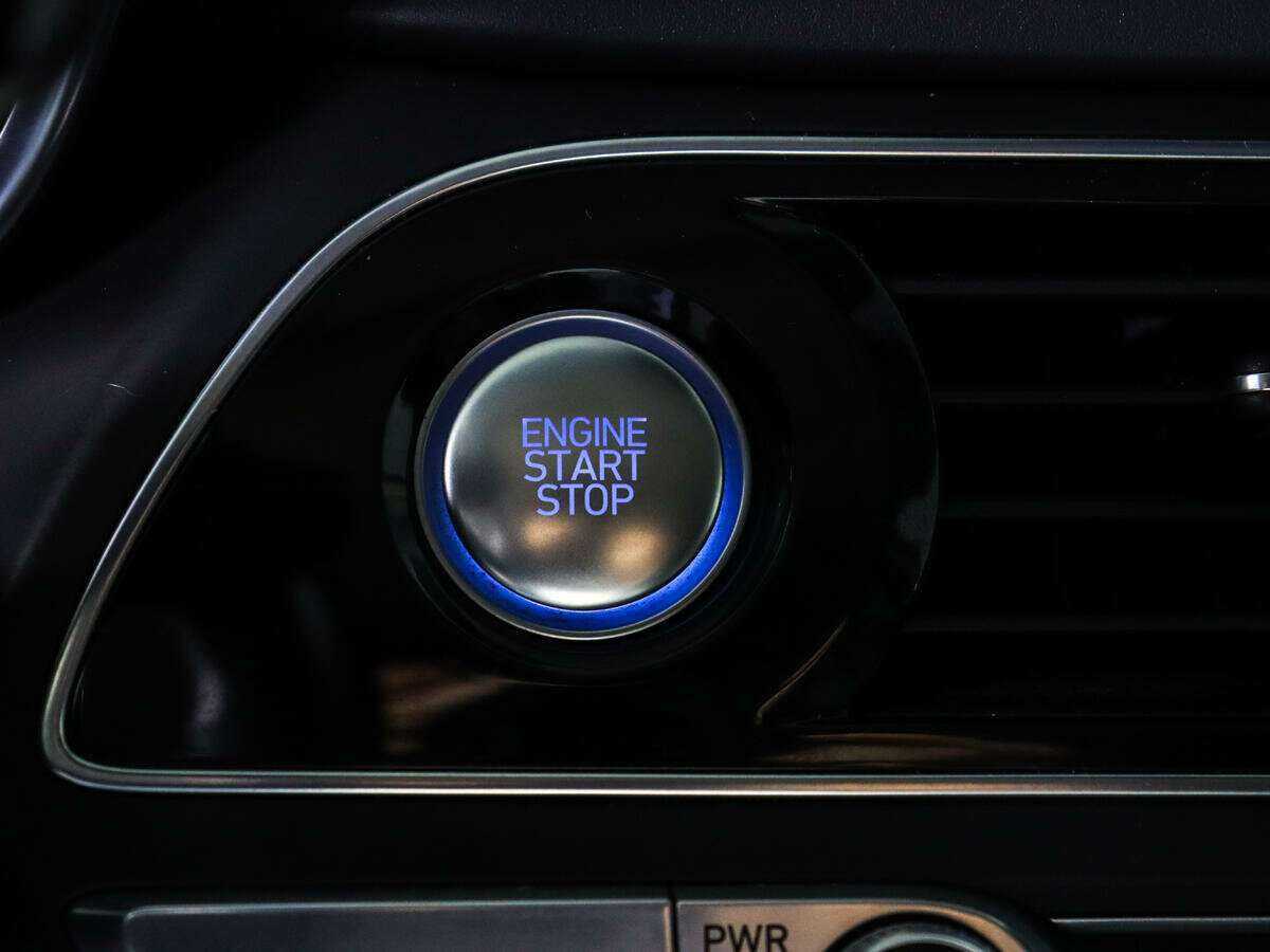 Б/У Генезис Г70 2019 года. Фото: #18