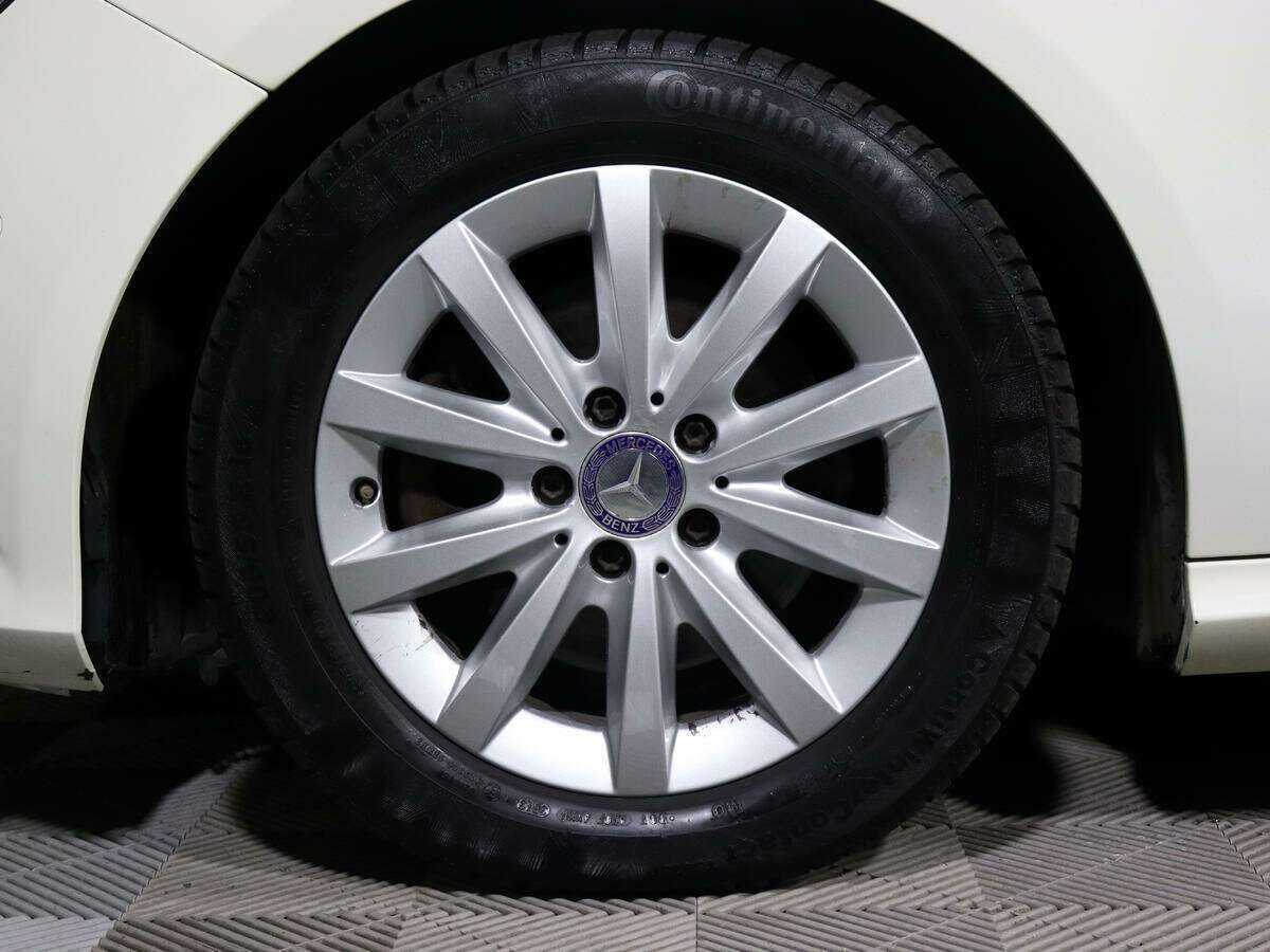 Б/У Мерседес-Бенц А-Класс 2014 года. Фото: #13