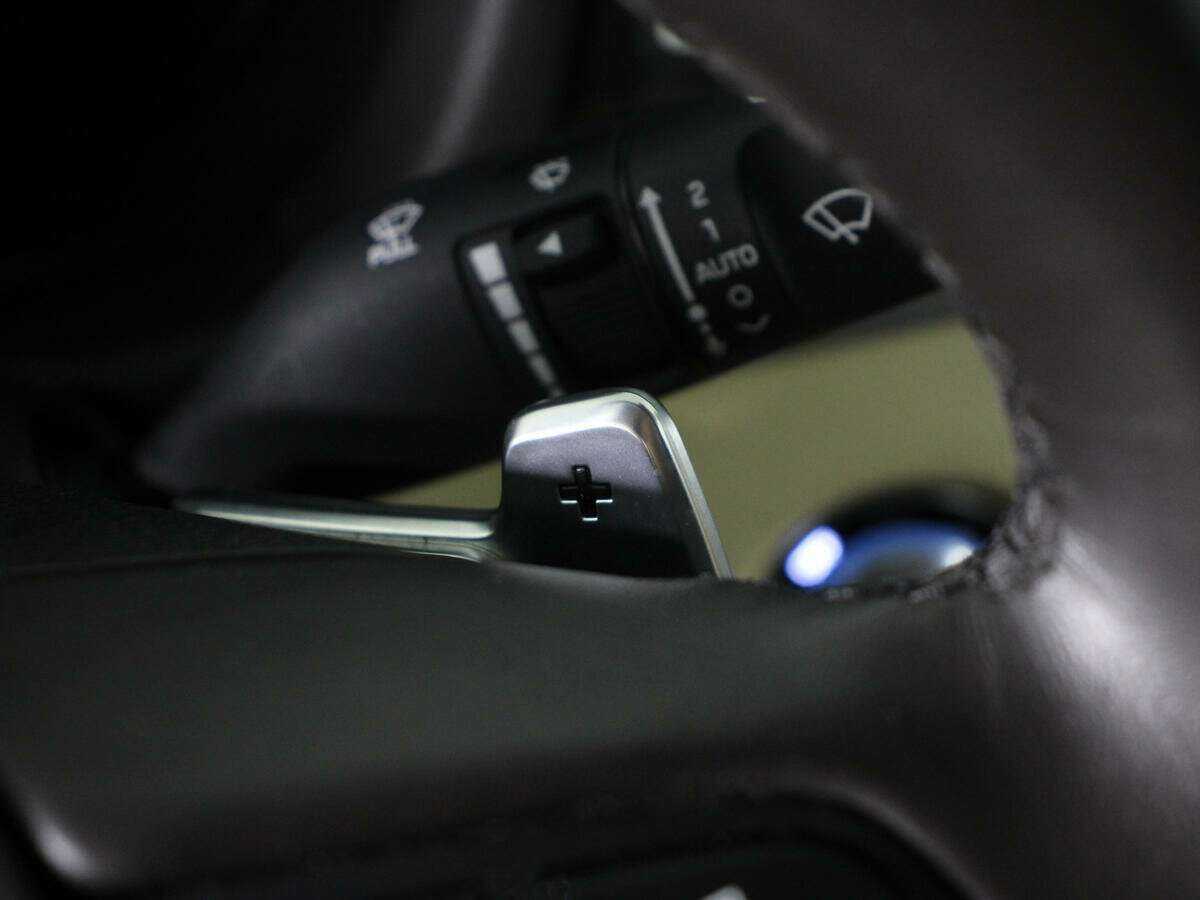 Б/У Хендай Генезис 2015 года. Фото: #17