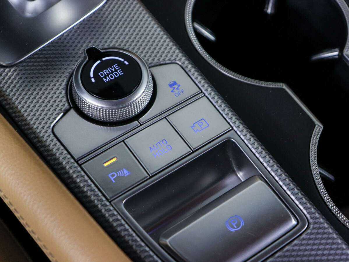 Б/У Генезис Г70 2021 года. Фото: #21