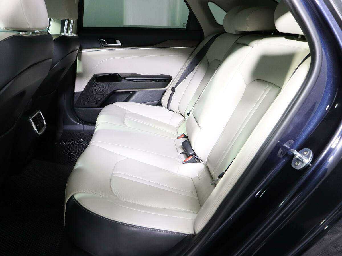 Б/У Киа К5 2021 года. Фото: #7