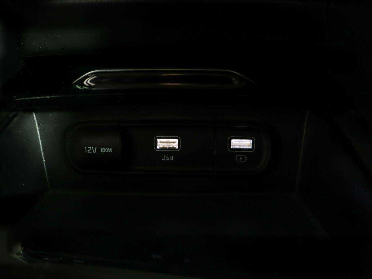 Б/У Киа К5 2021 года. Фото: #18