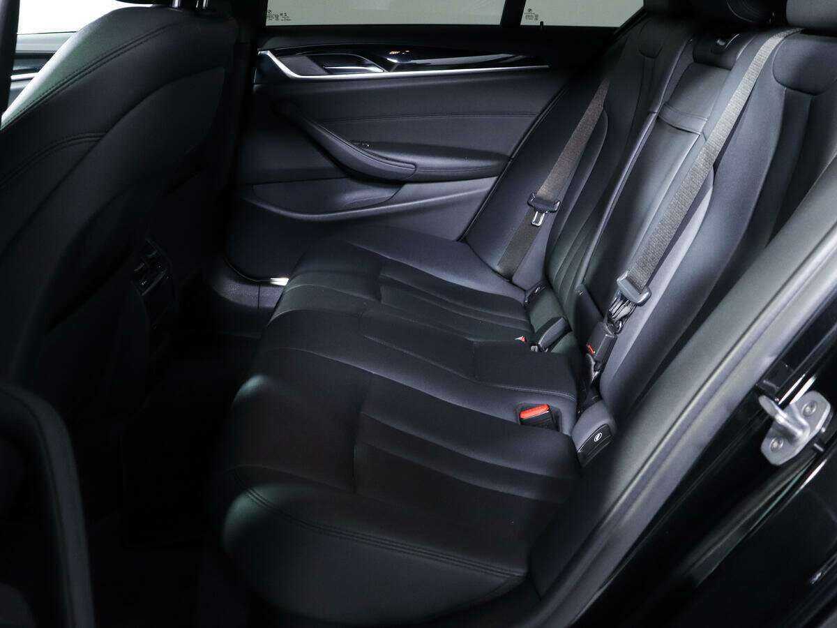 Б/У БМВ 5 серии 2018 года. Фото: #5