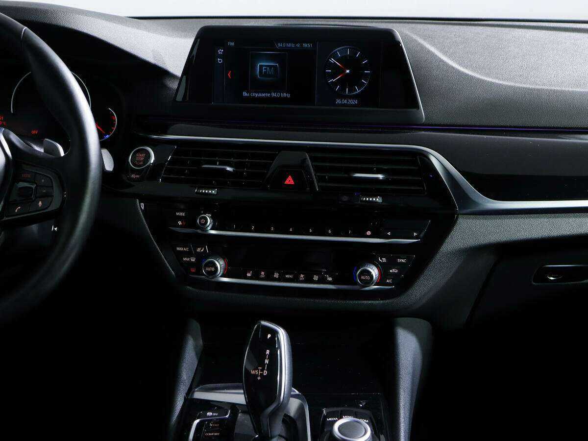 Б/У БМВ 5 серии 2018 года. Фото: #9