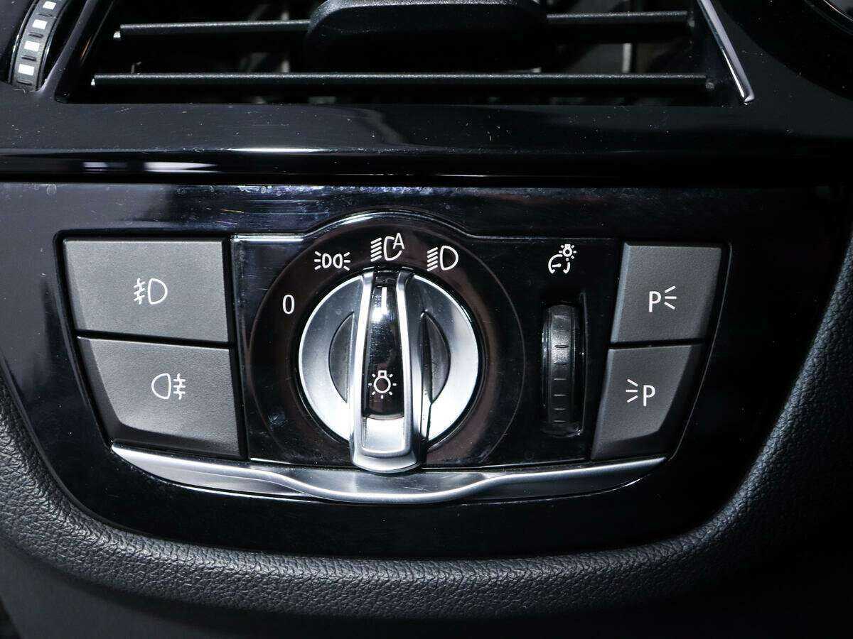 Б/У БМВ 5 серии 2018 года. Фото: #15