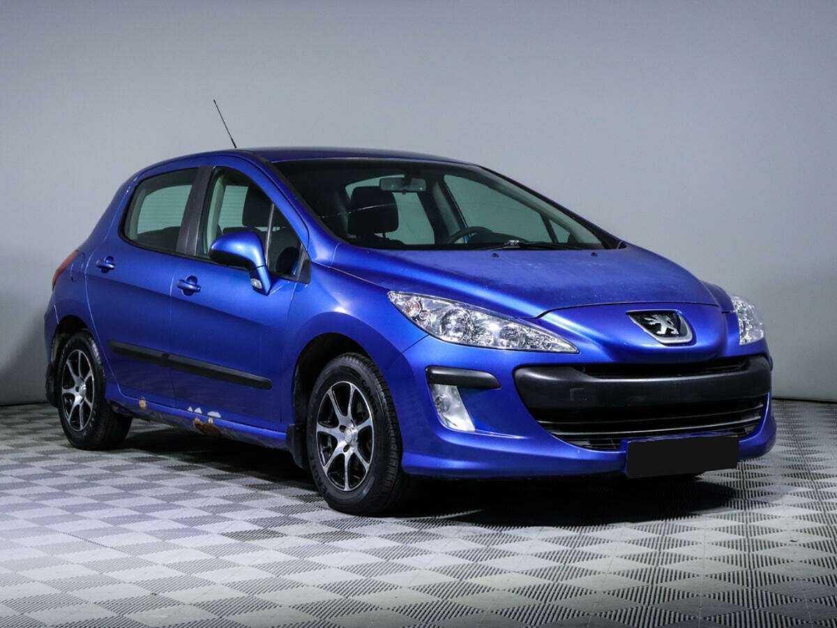 Б/У Пежо 308 2010 года. Фото: #2