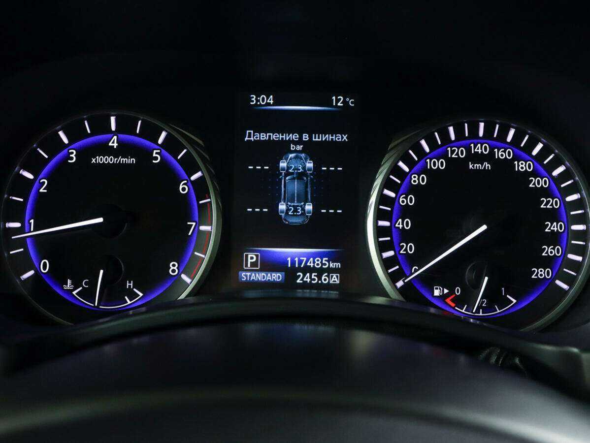 Б/У Инфинити К50 2014 года. Фото: #8