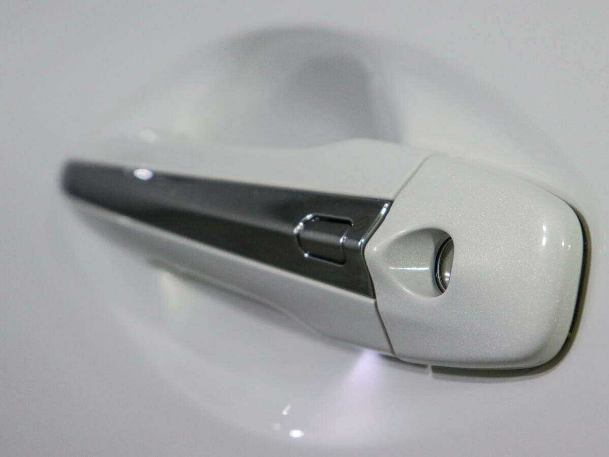 Б/У Инфинити К50 2014 года. Фото: #14