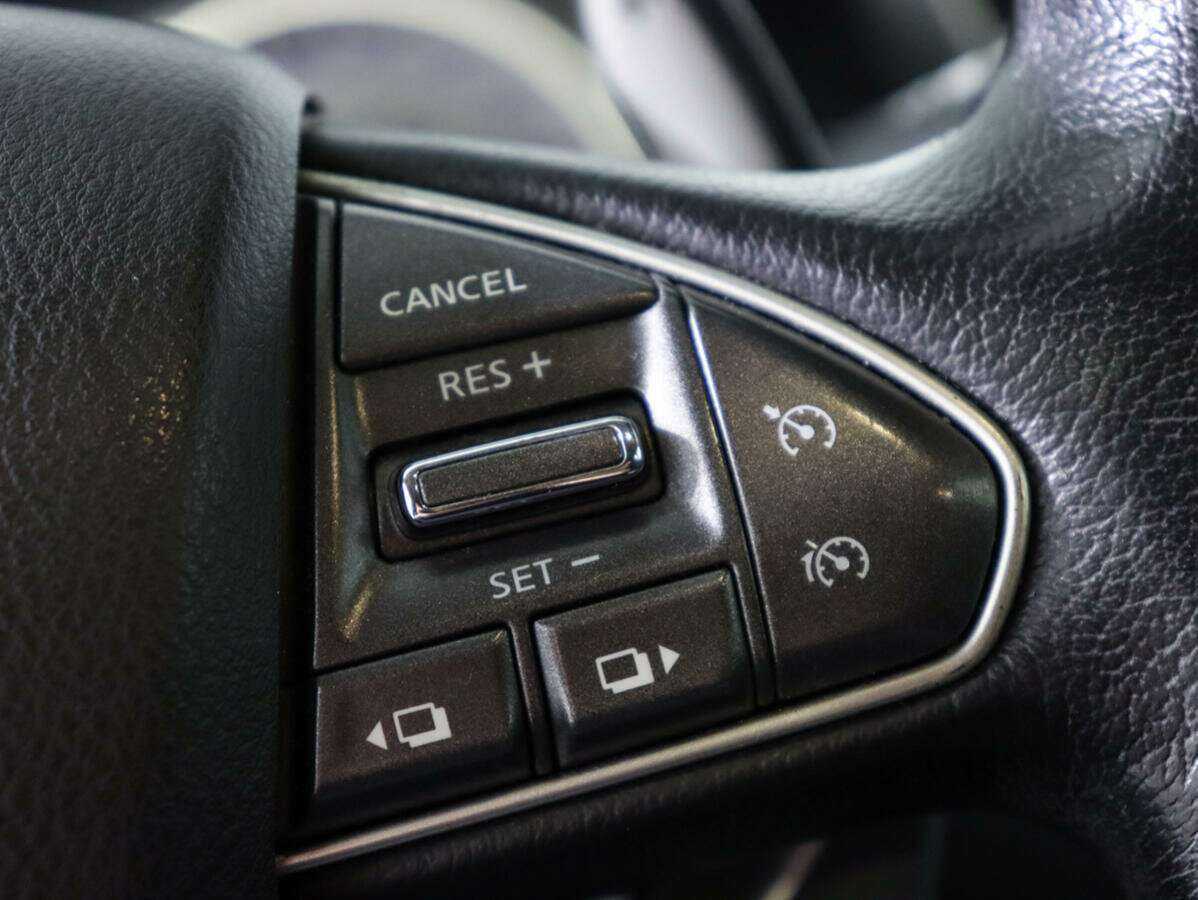 Б/У Инфинити К50 2014 года. Фото: #20