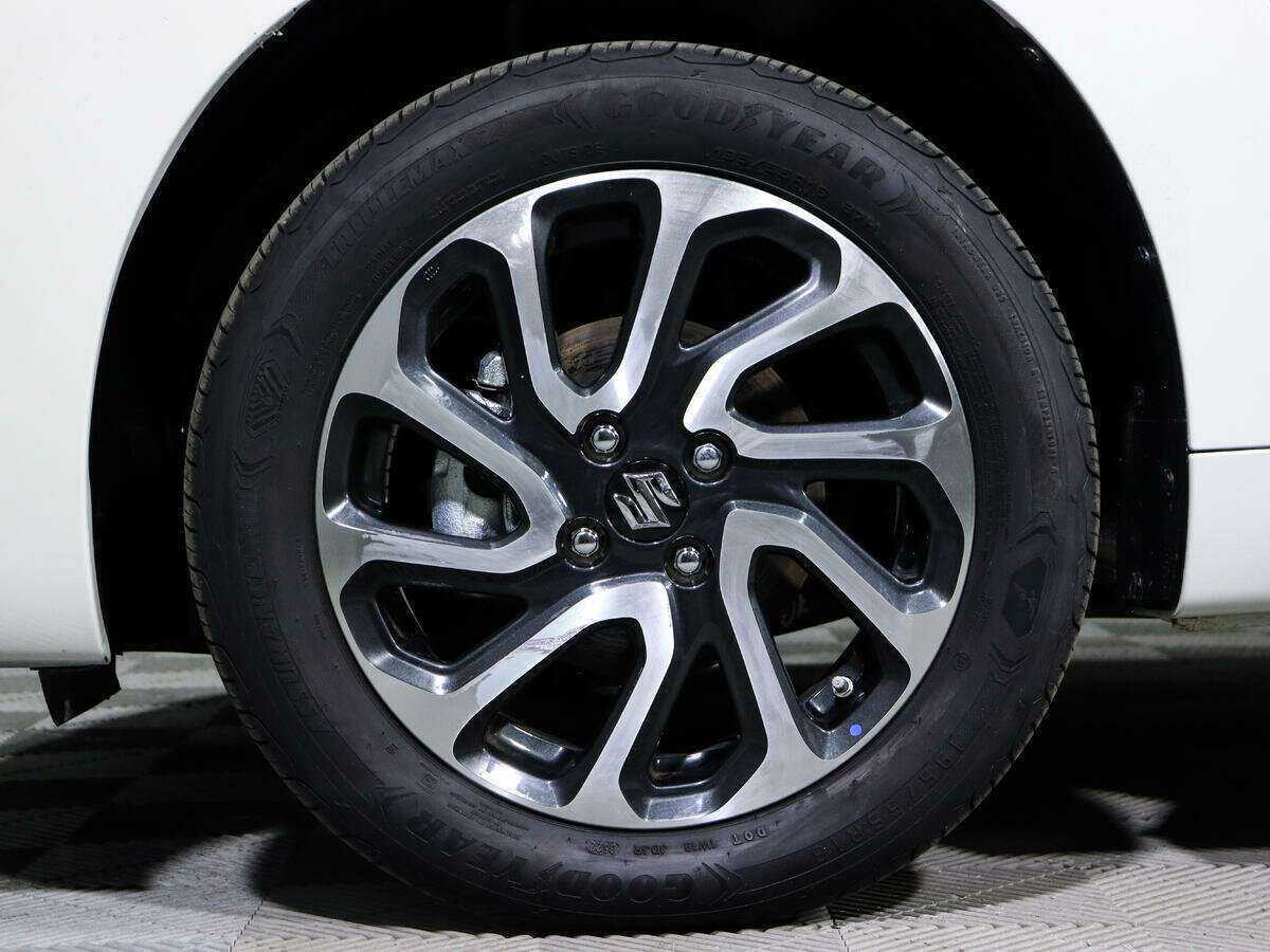 Б/У Сузуки Балено 2022 года. Фото: #14