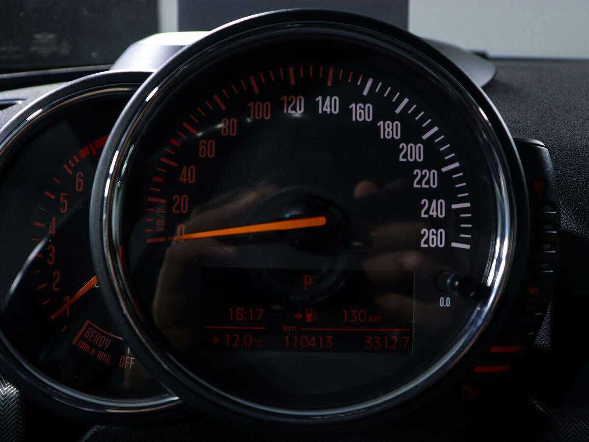 Б/У Мини Клубмэн 2016 года. Фото: #12