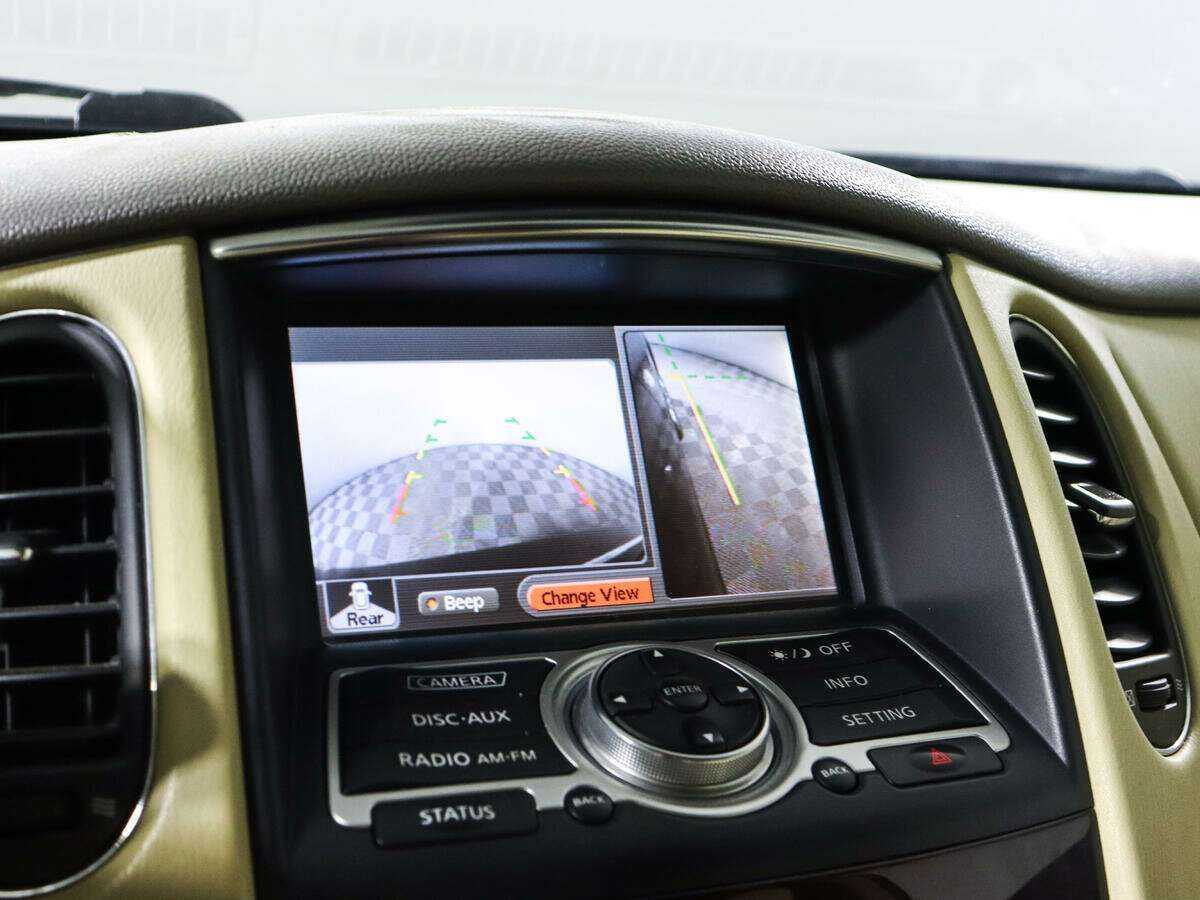 Б/У Инфинити ЕИкс 2008 года. Фото: #11