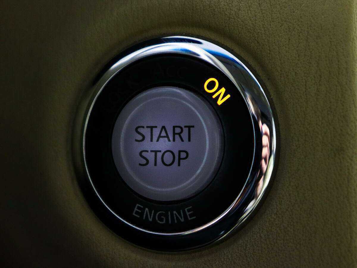 Б/У Инфинити ЕИкс 2008 года. Фото: #15